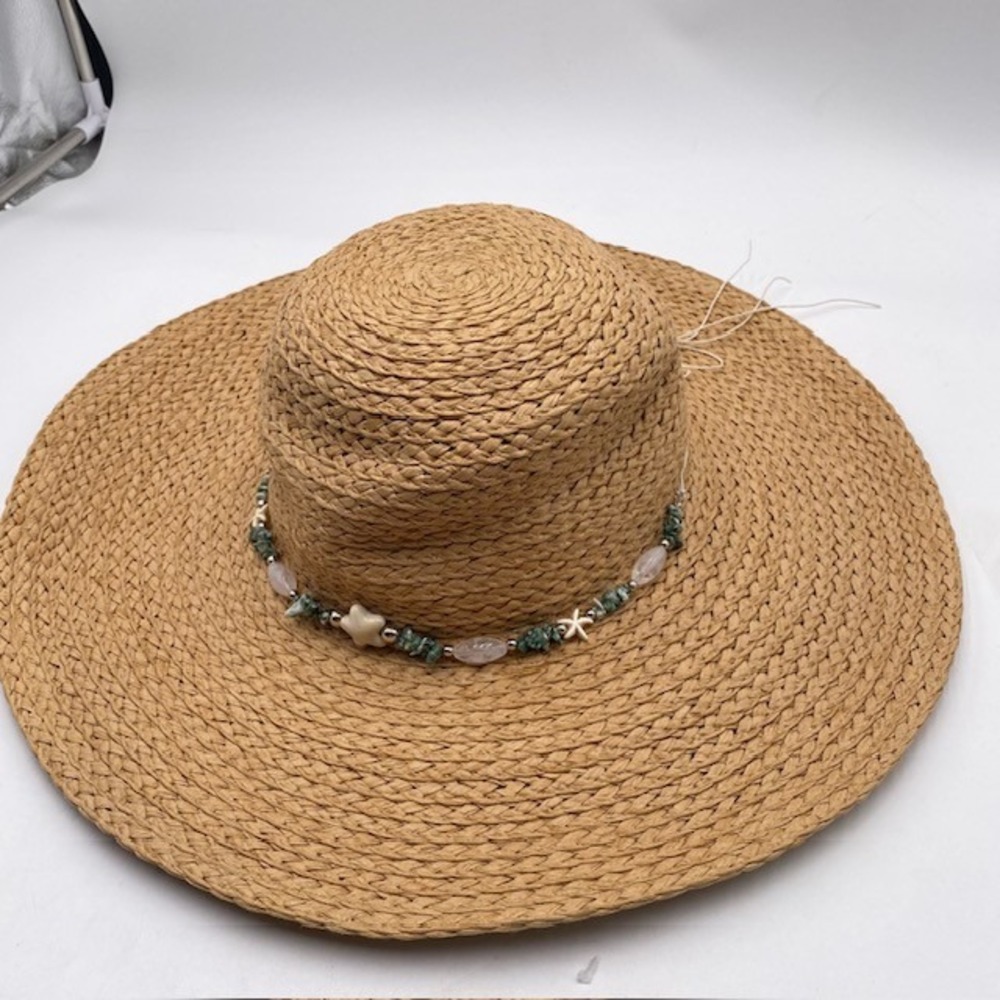 Summer Wide Brim Floppy Sun Hat Womens One Size Tan Beaded Starfish Straw SEO